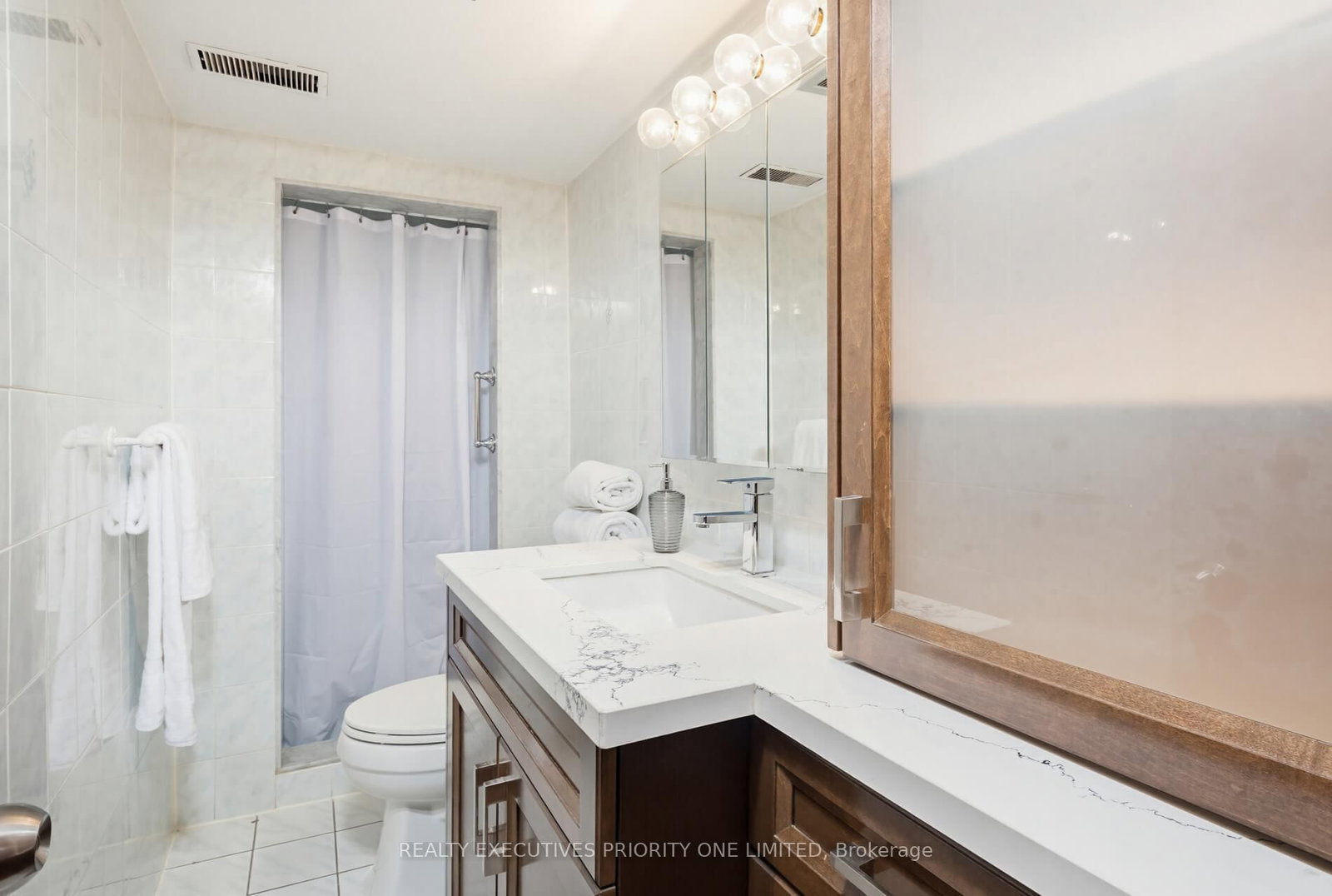 55 Picaro Drive • Toronto, ON photo 30