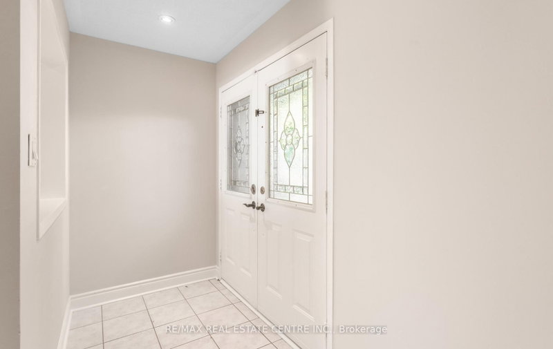 6464 Hampden Woods Rd photo 4