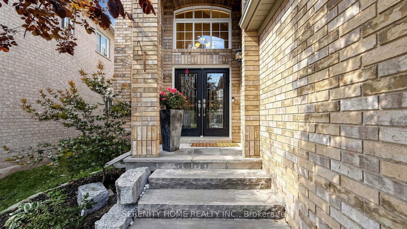 2269 Woodcrest Drive