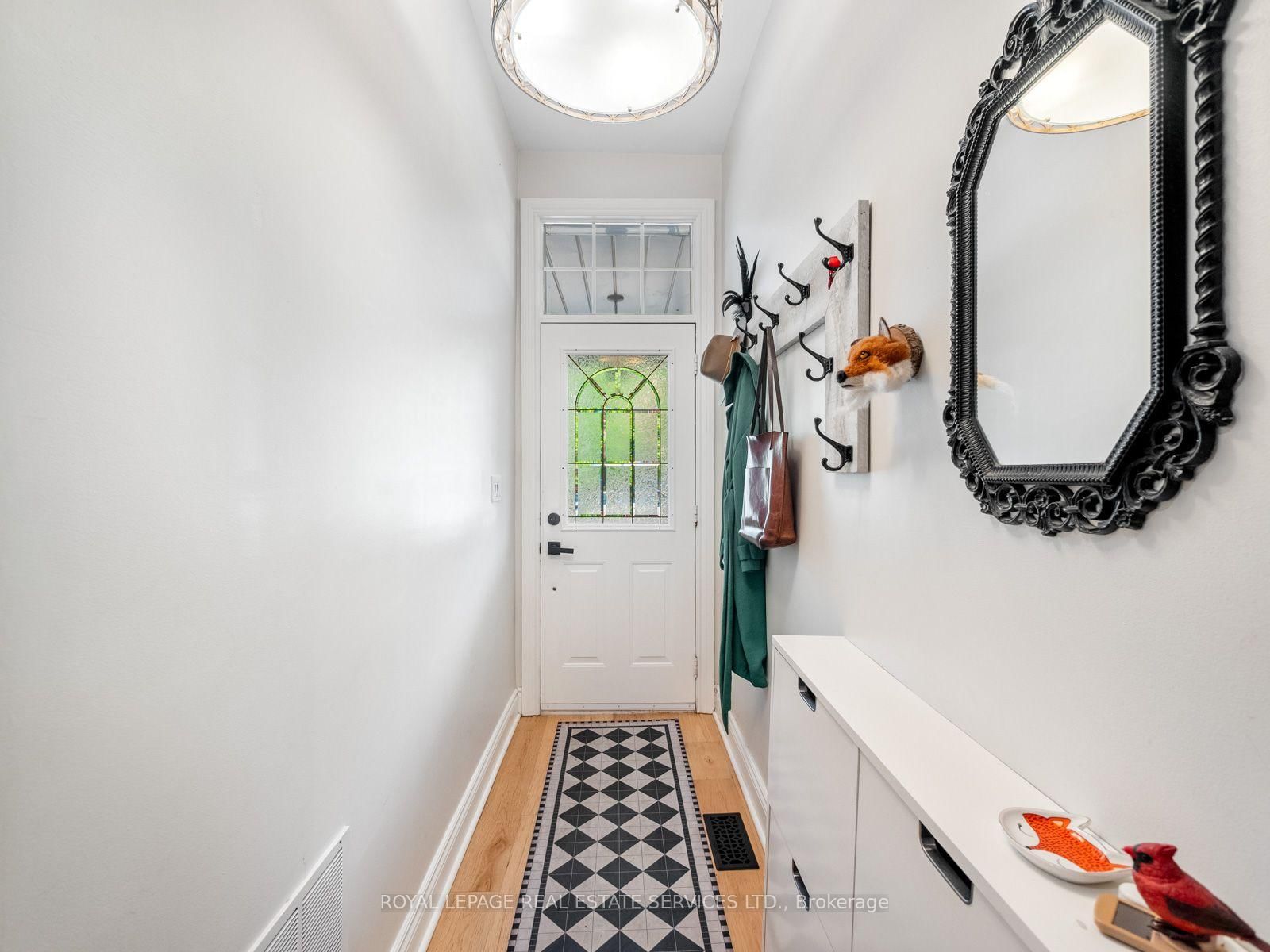 179 Hallam St, Toronto, view 4