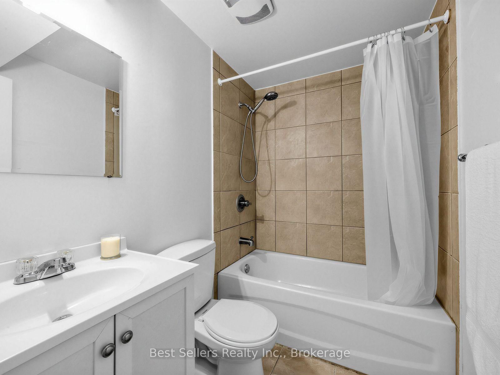 234 Lech Walesa Dr, Mississauga, view 28