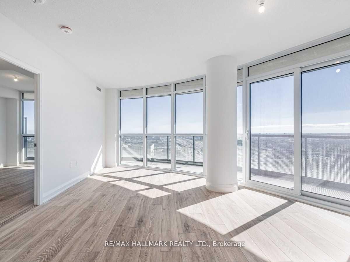 Photo 4 of 30 Gibbs Rd, Unit 1809