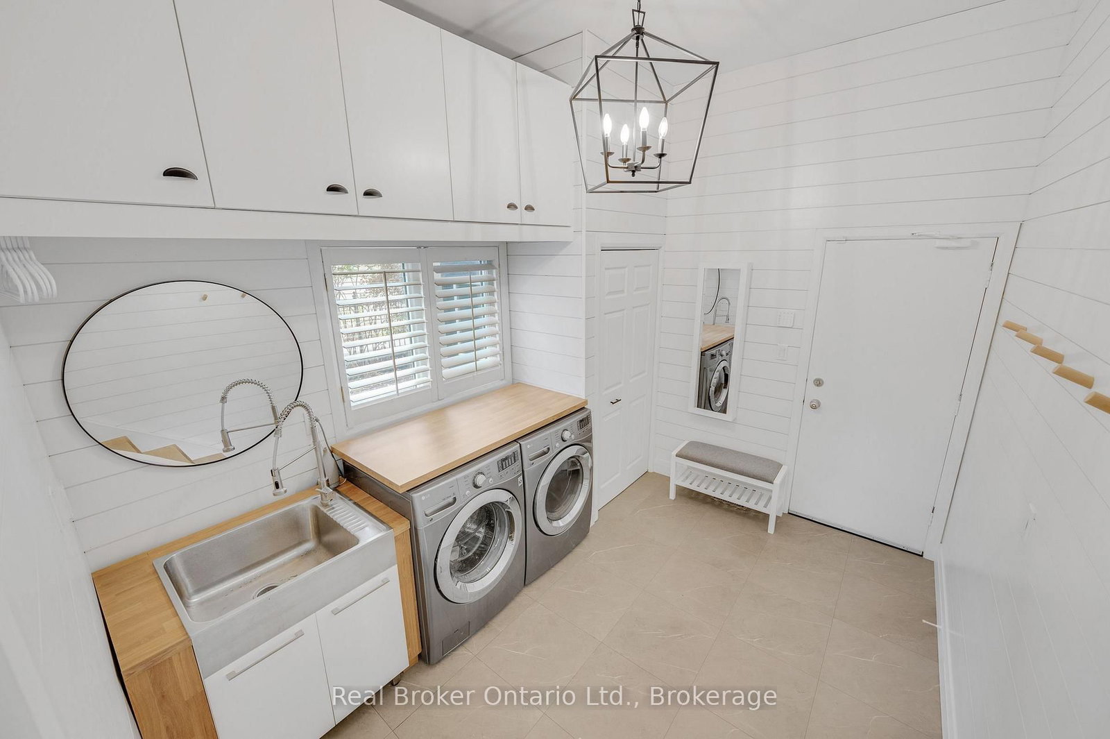 3270 Shelburne Place • Oakville, ON photo 13