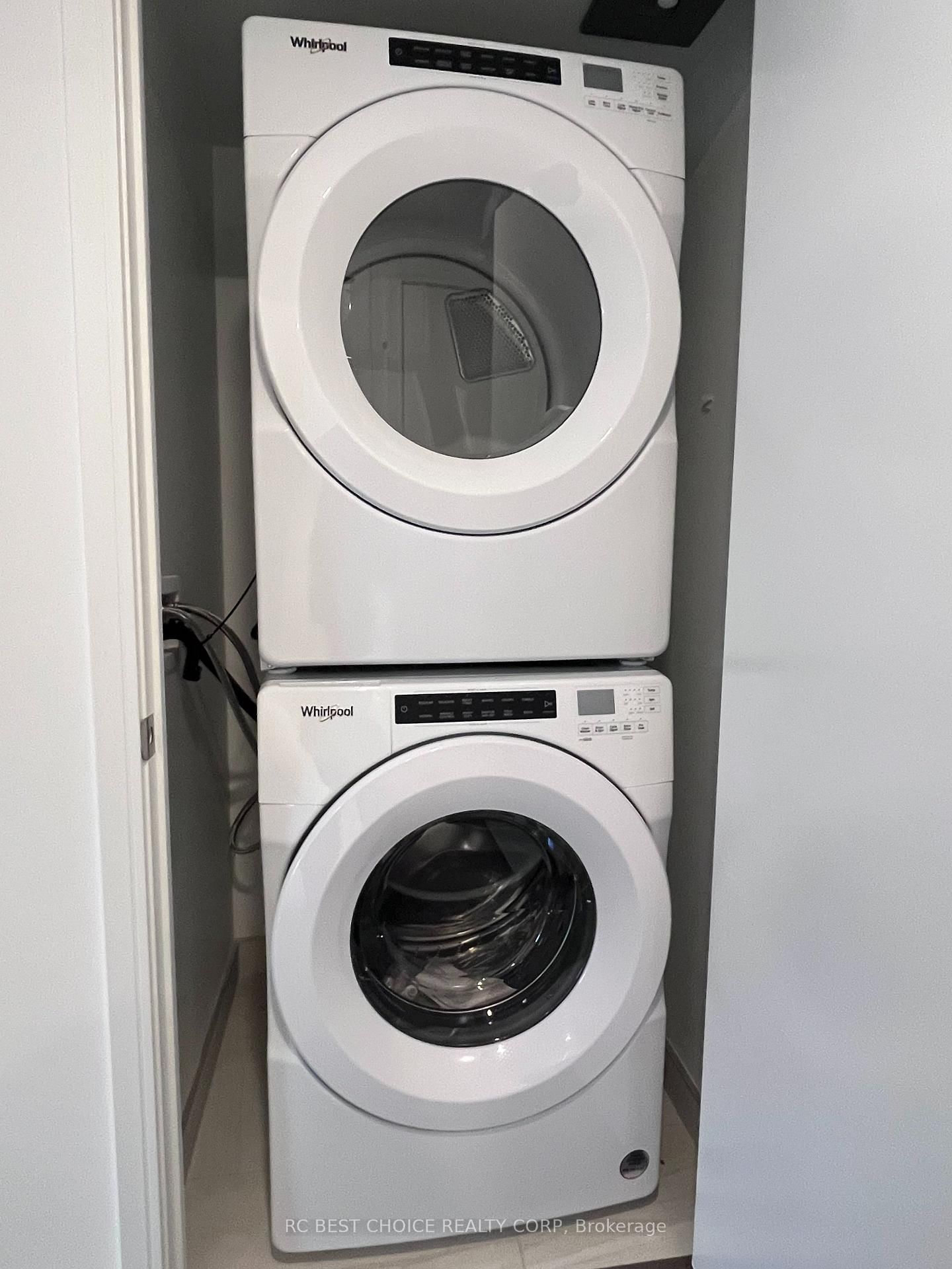 Photo 9 of 30 Samuel Wood Way, Unit 1905