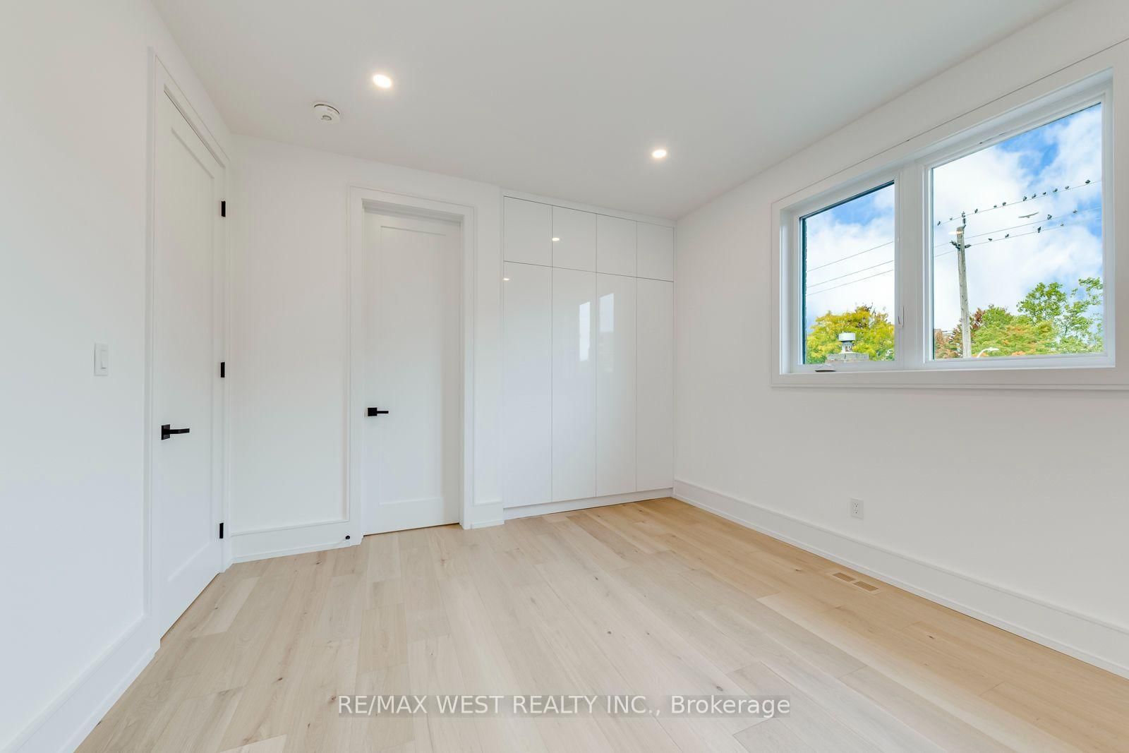 3 Amber Crescent • Toronto, ON photo 33