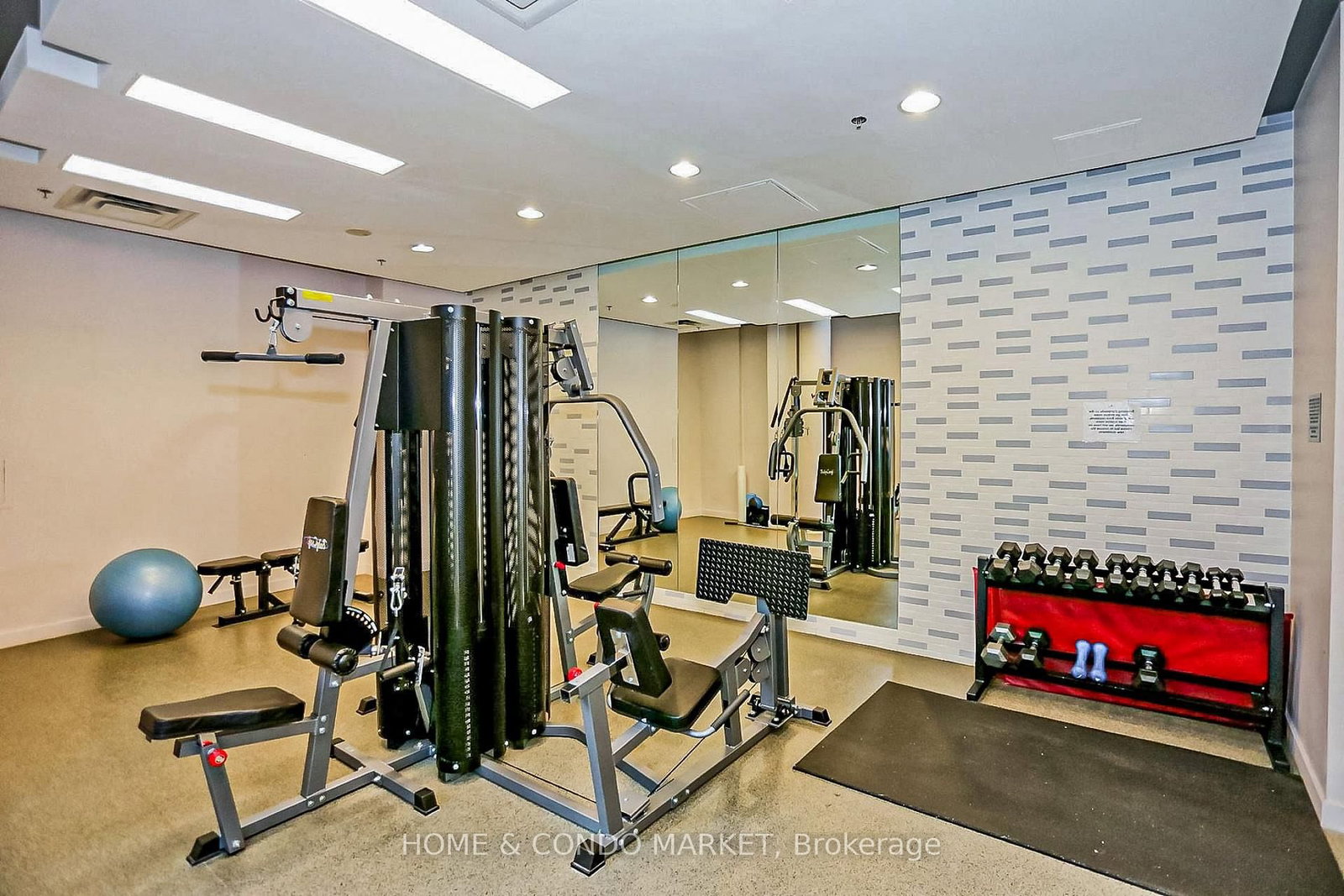 315-1 Hurontario St, Mississauga, view 27