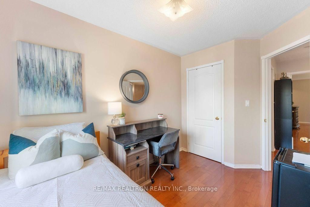 5525 Palmerston Crescent • #45 • Mississauga, ON photo 29