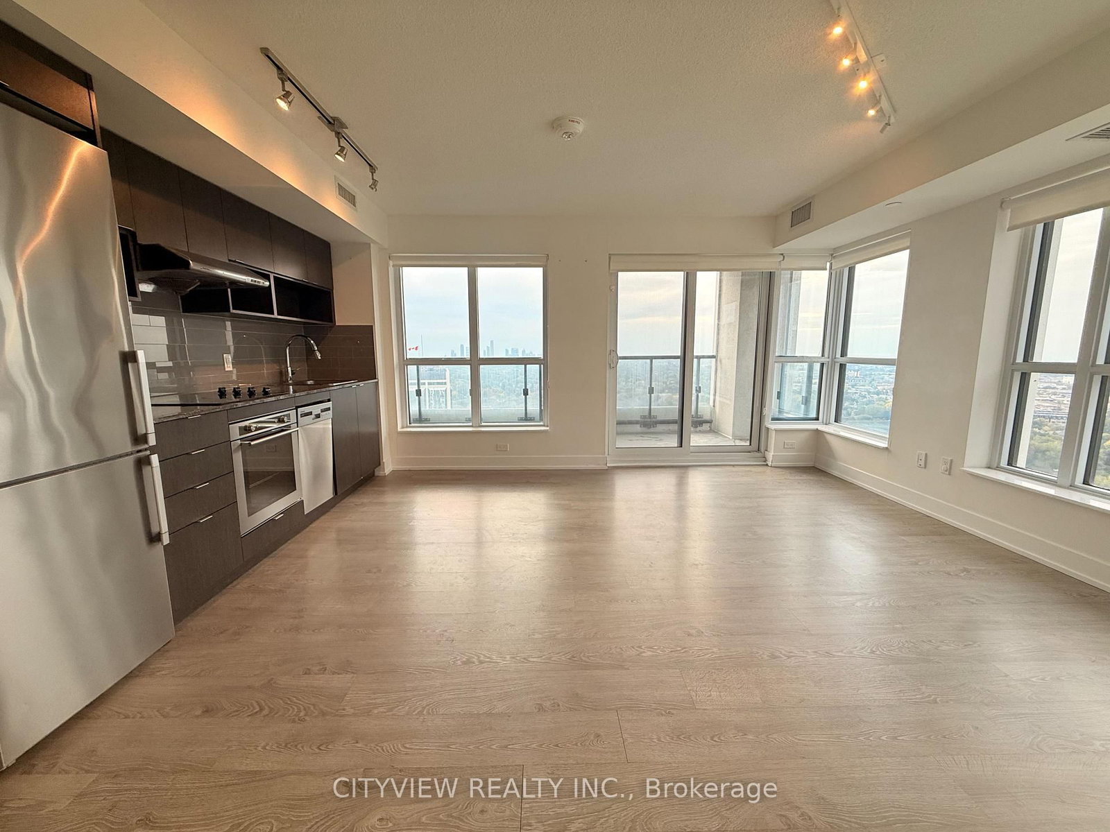 3009-7 Mabelle Ave, Mississauga, view 12