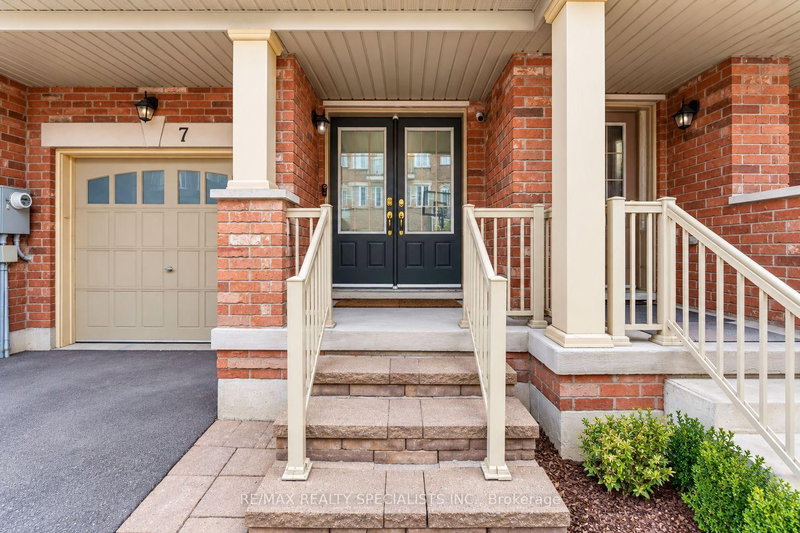 7 Hobart Gardens