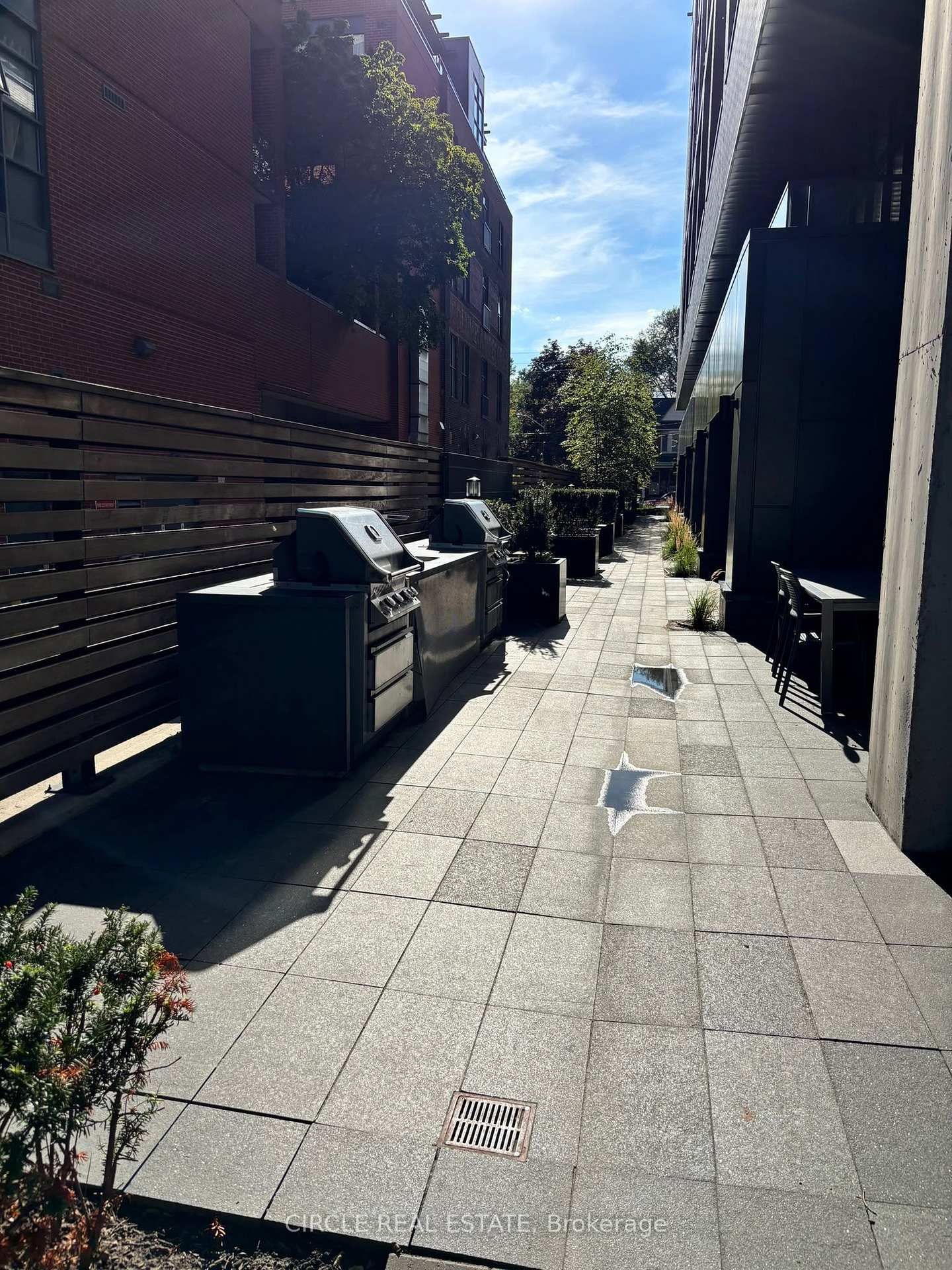 383 Sorauren Avenue • #716 • Toronto, ON photo 25