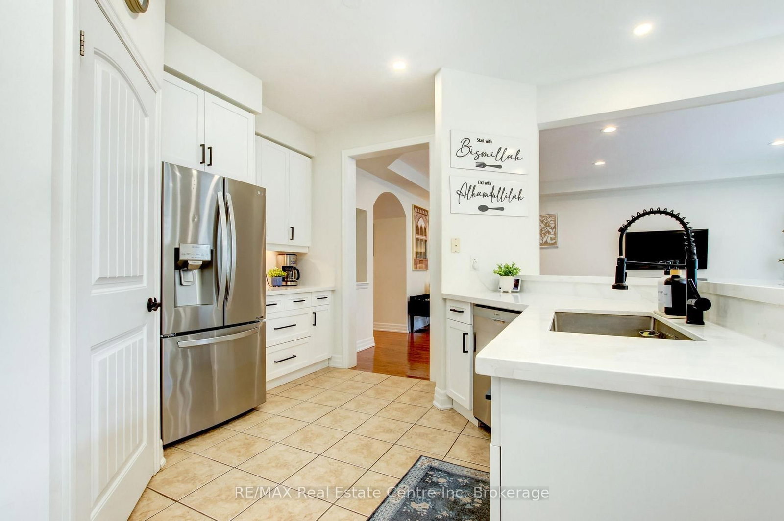 52 Bardoe Crescent • Milton, ON photo 11