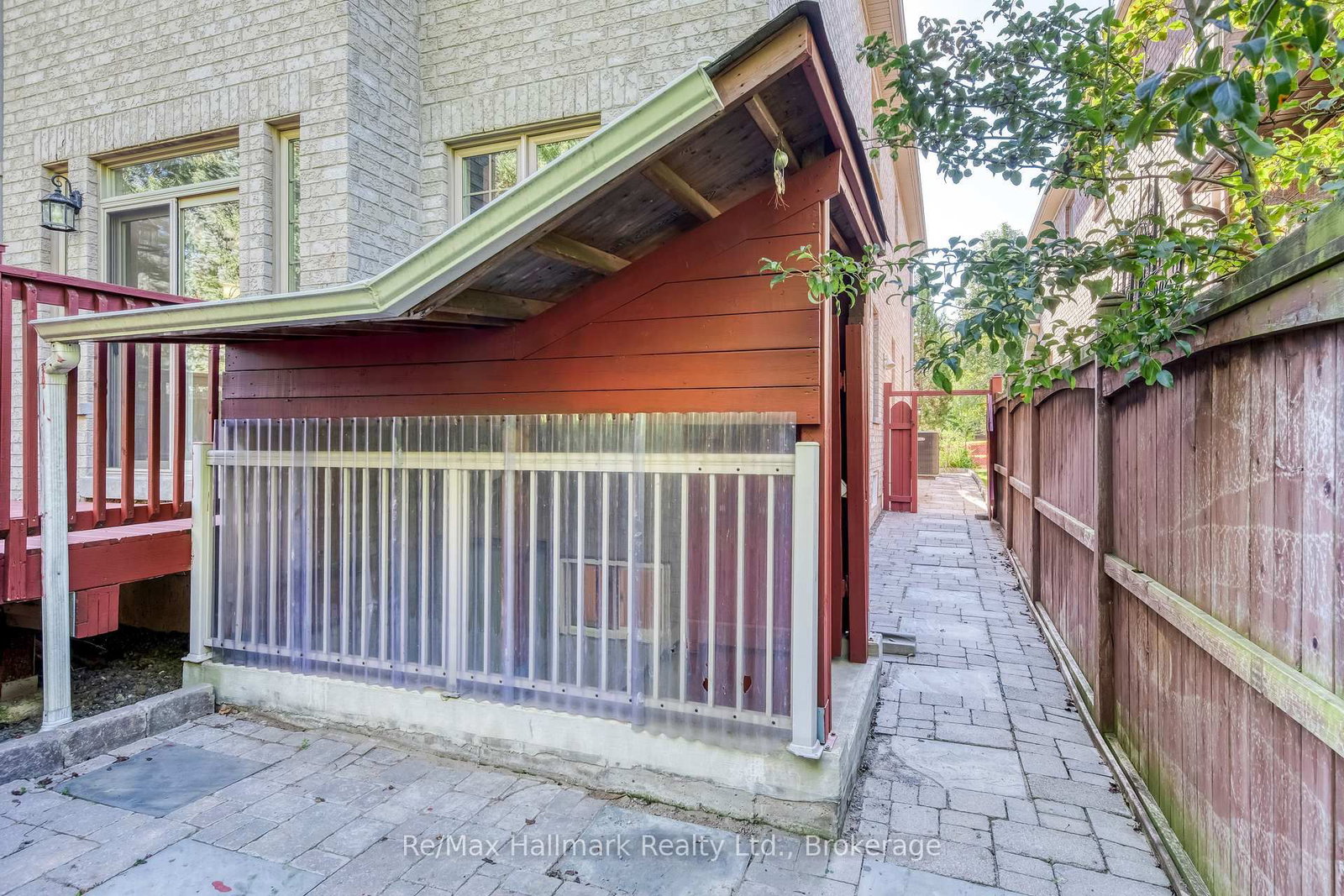 2241 Adirondak Trail • Oakville, ON photo 48