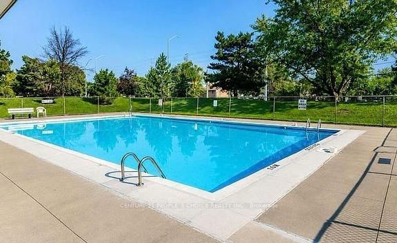 17 Knightsbridge Road • #1205 • Brampton, ON photo 43
