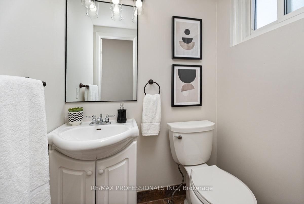 1951 Rathburn Road E • #176 • Mississauga, ON photo 6
