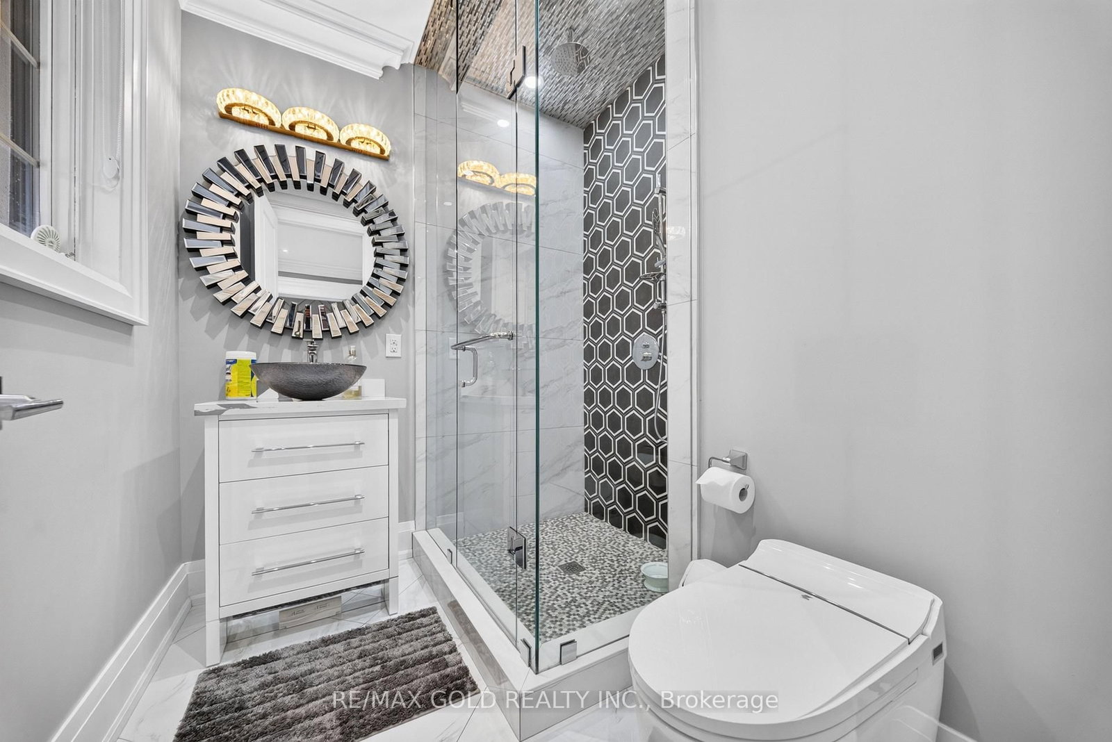 33 Young Court • Orangeville, ON photo 14