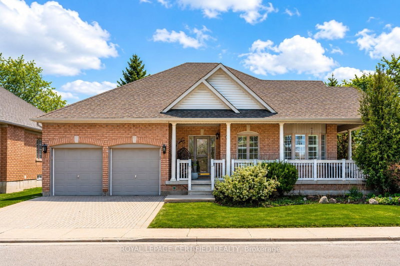 2 Orchard Park Gate