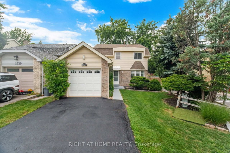 1527 Forestdale Court