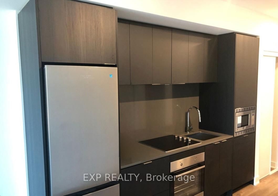 505-86 Dundas St, Mississauga, view 6
