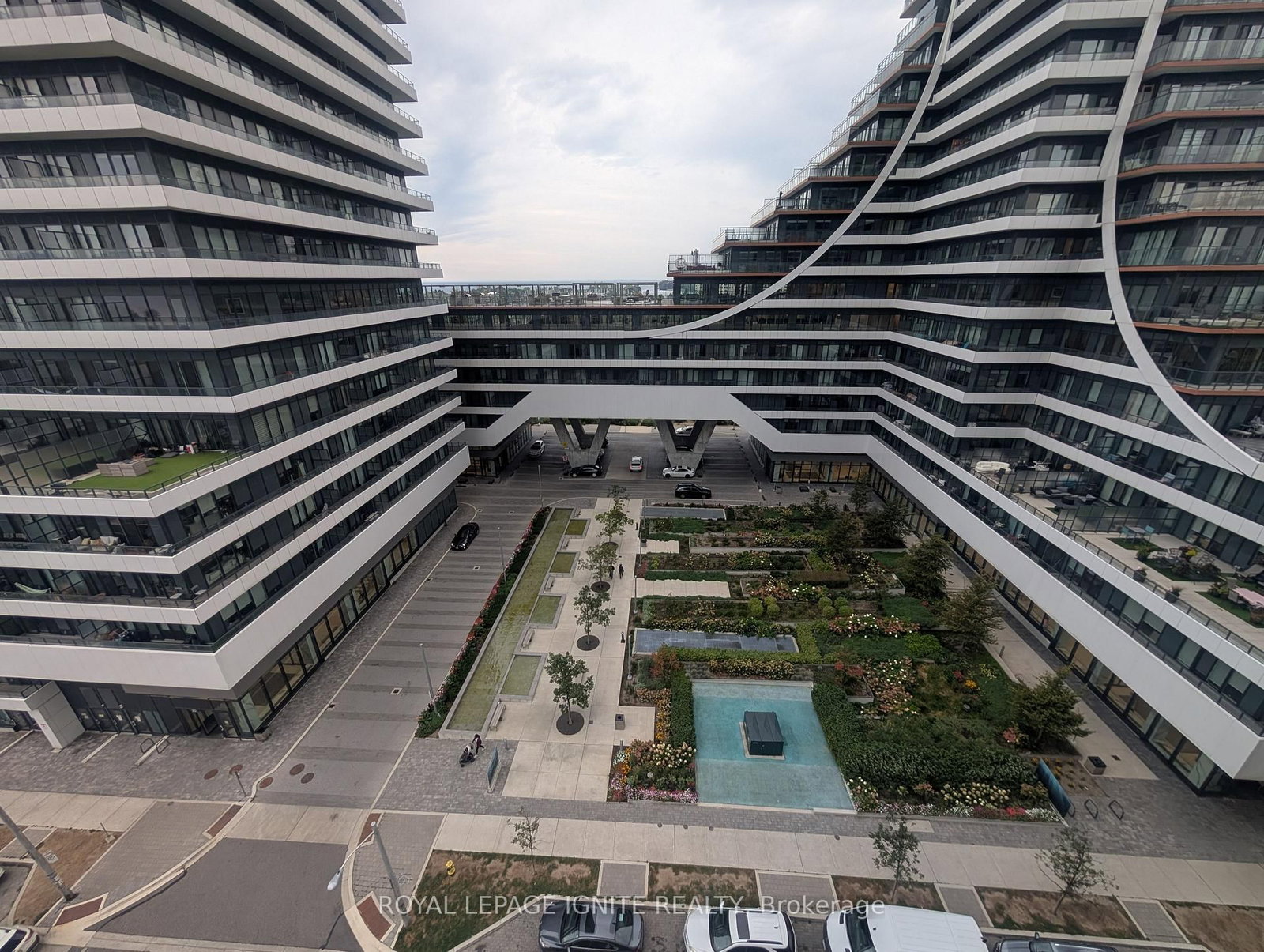 710 - 33 Shore Breeze Drive, Toronto 2