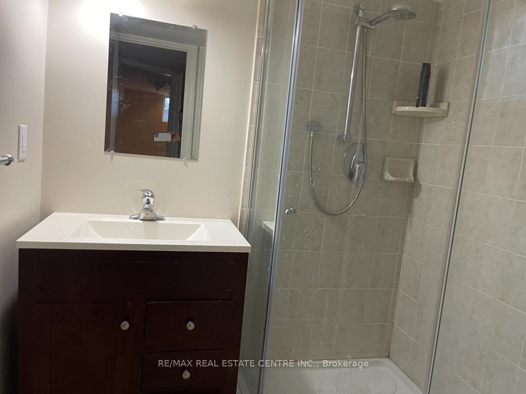 2431 Thorn Lodge Dr, Mississauga, view 11