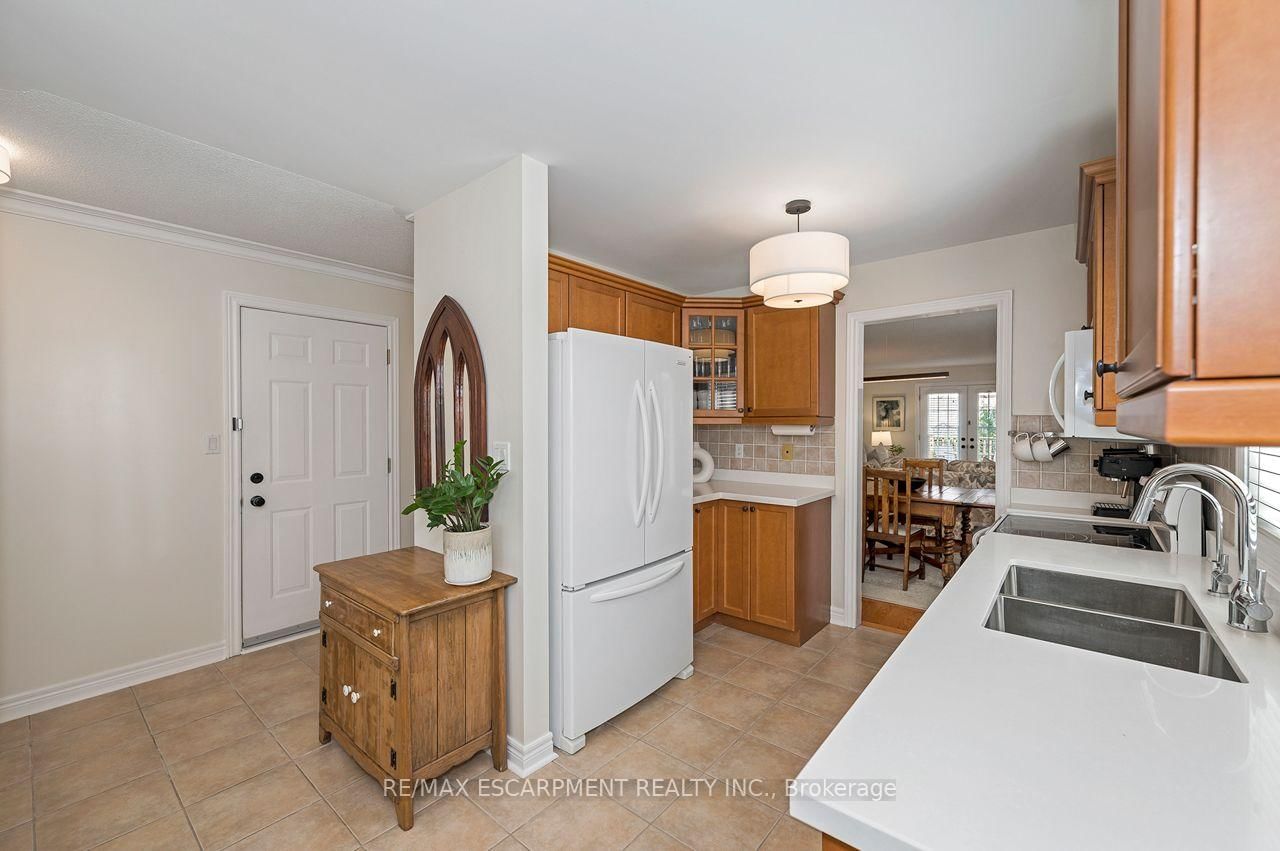 311 Malick Street • Milton, ON photo 10