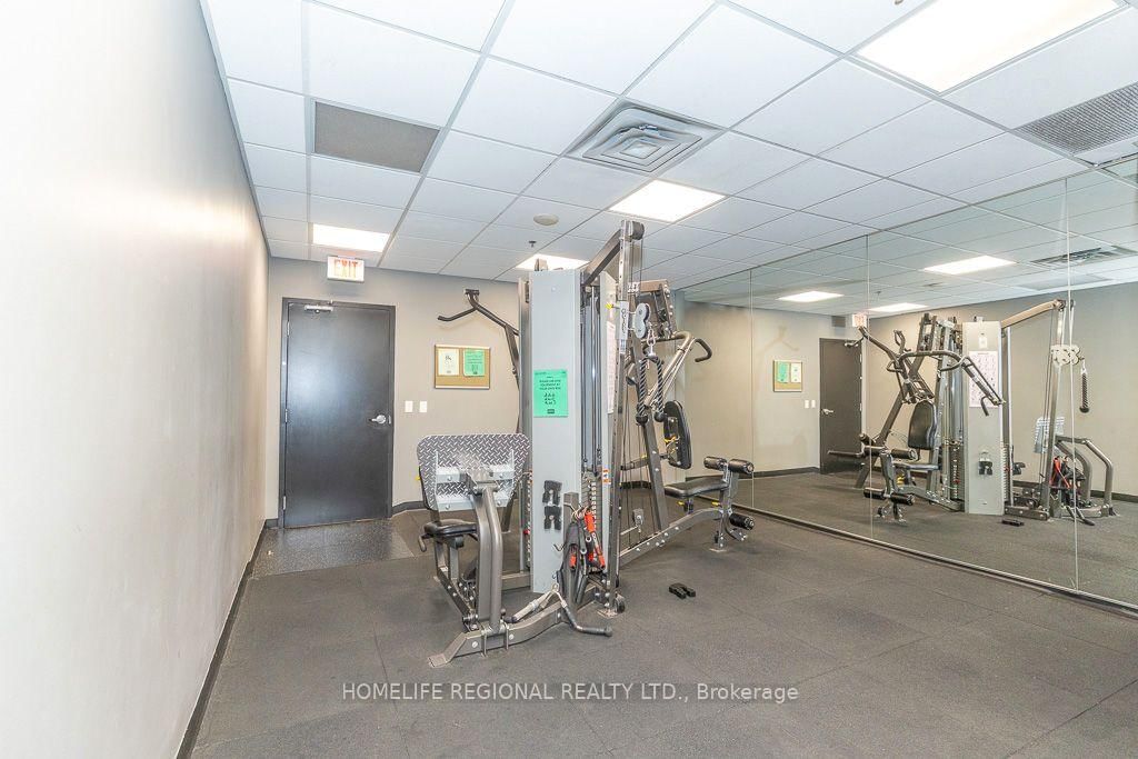 38 Joe Shuster Way • #1520 • Toronto, ON photo 15