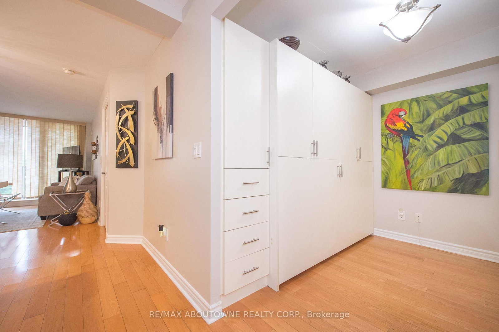 4080 Living Arts Drive • #412 • Mississauga, ON photo 10