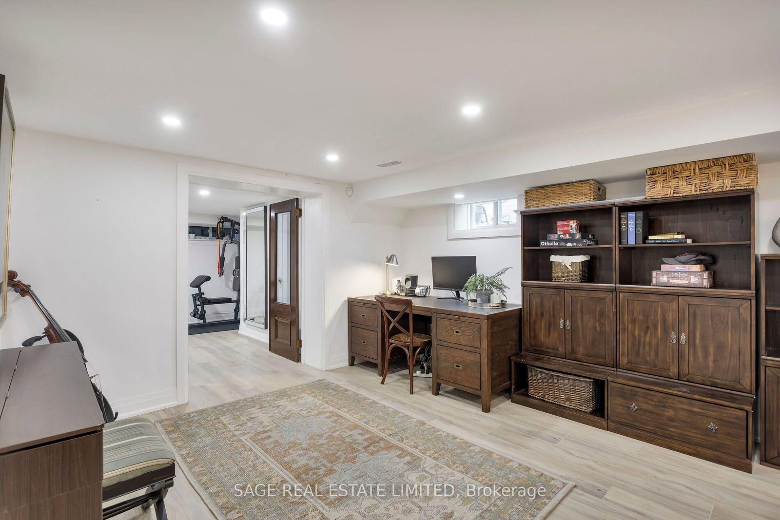 124 Brentwood Road N • Toronto, ON photo 43