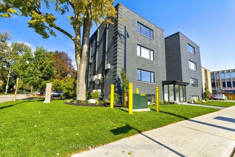 222 Lakeshore Rd E photo 4