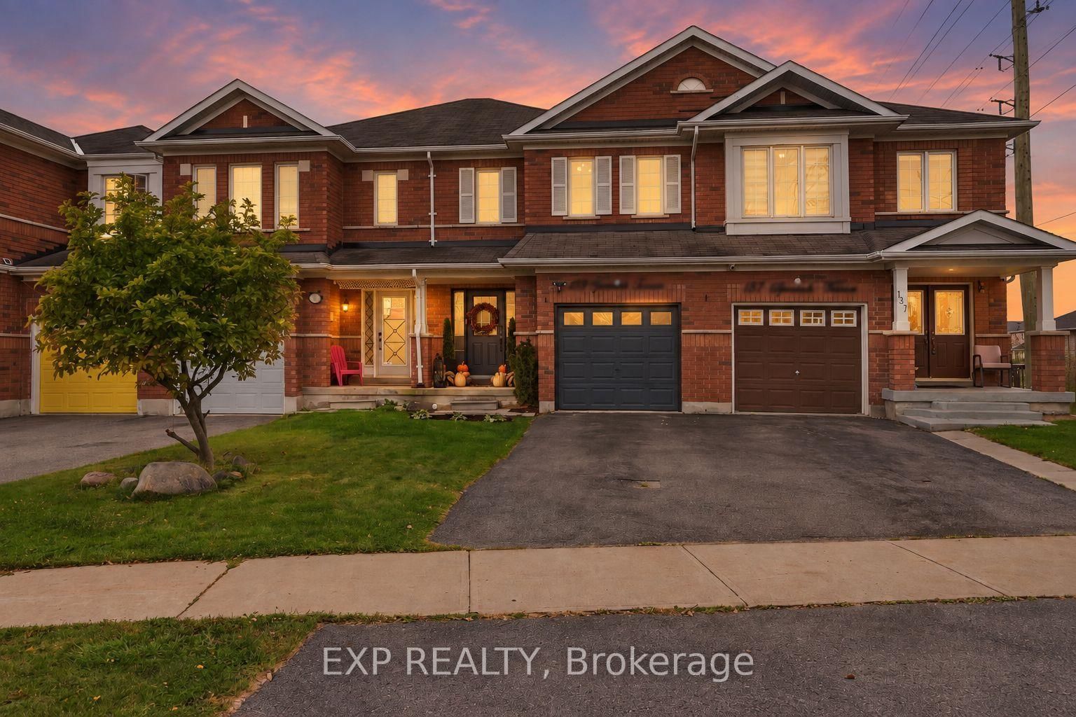 135 Spicebush, Brampton, Ontario L6X 0J6