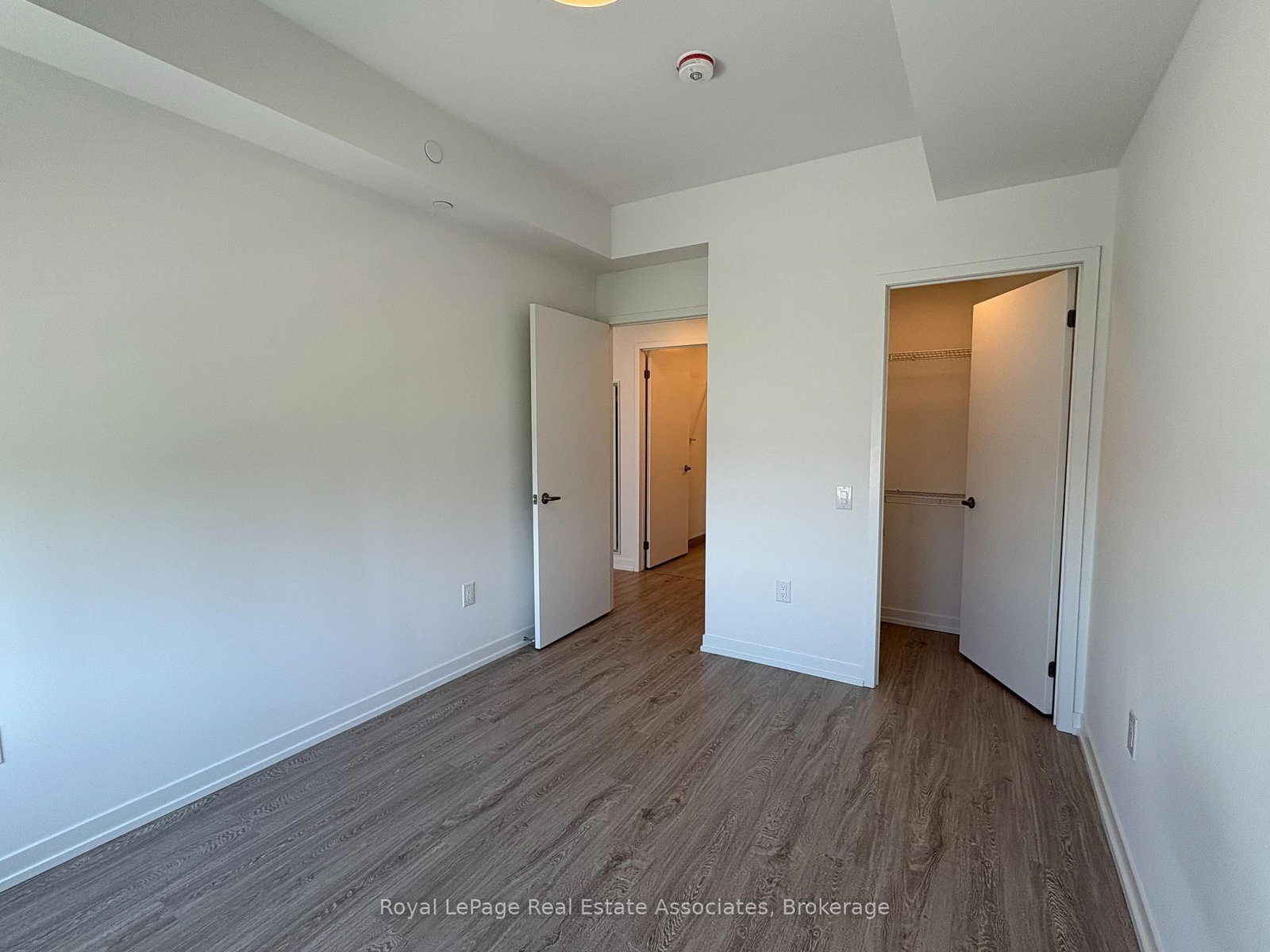 1002-2485 Eglinton Ave, Mississauga, view 11