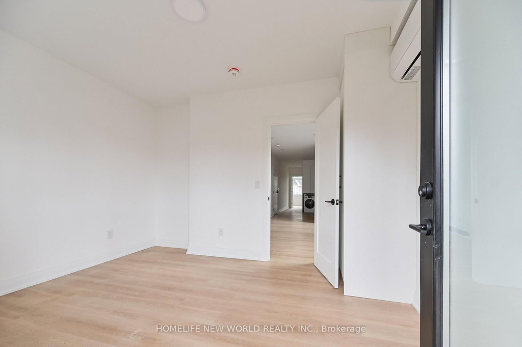 Second - 228 Emerson Ave Avenue 4
