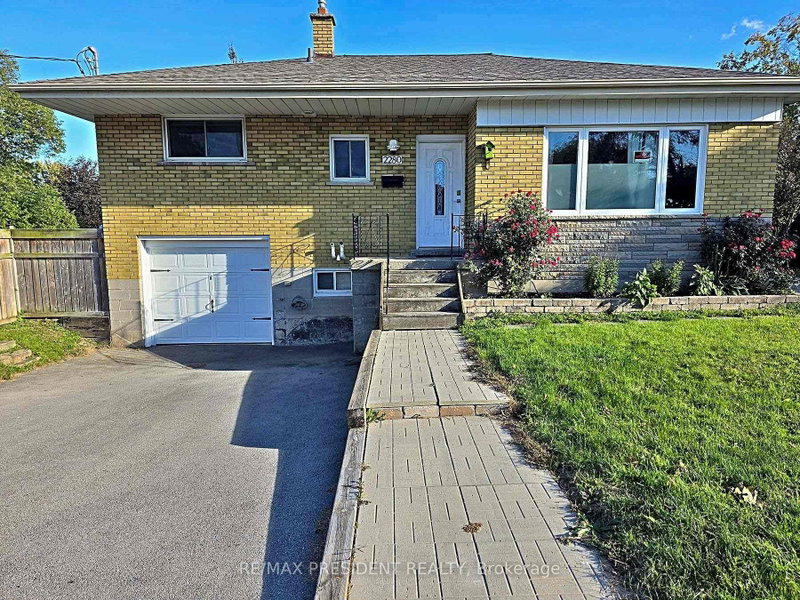 2280 Mountainside Dr photo 1