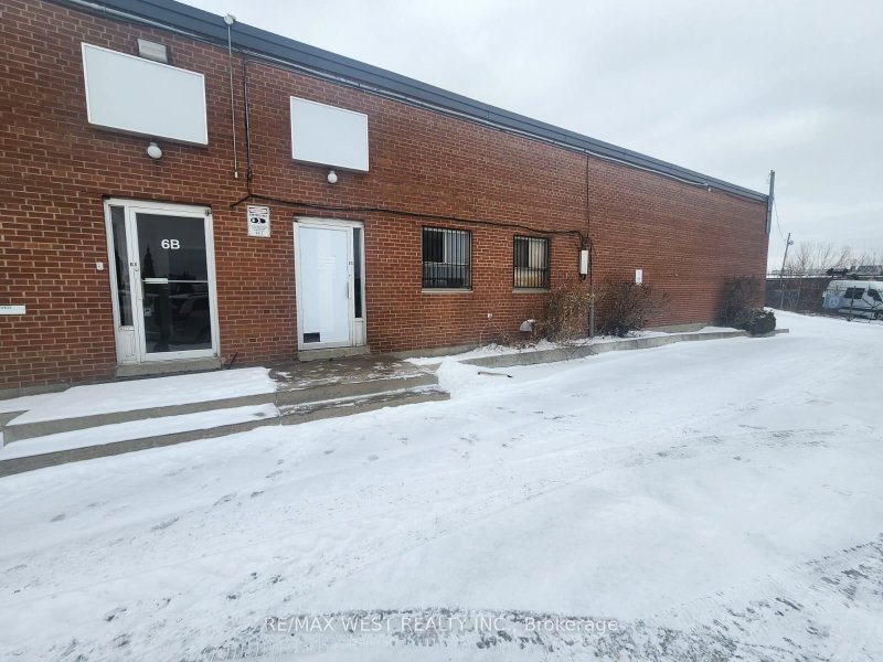 20 Millwick Dr photo 4