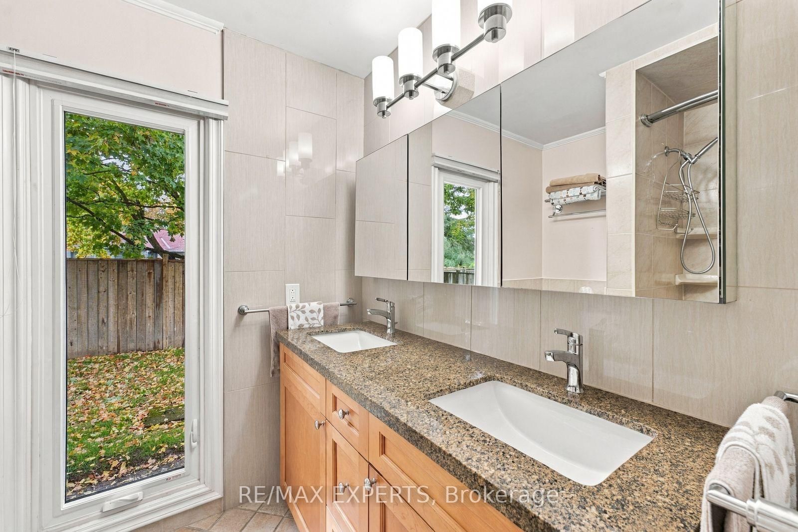 8 Fendley Court • Brampton, ON photo 32