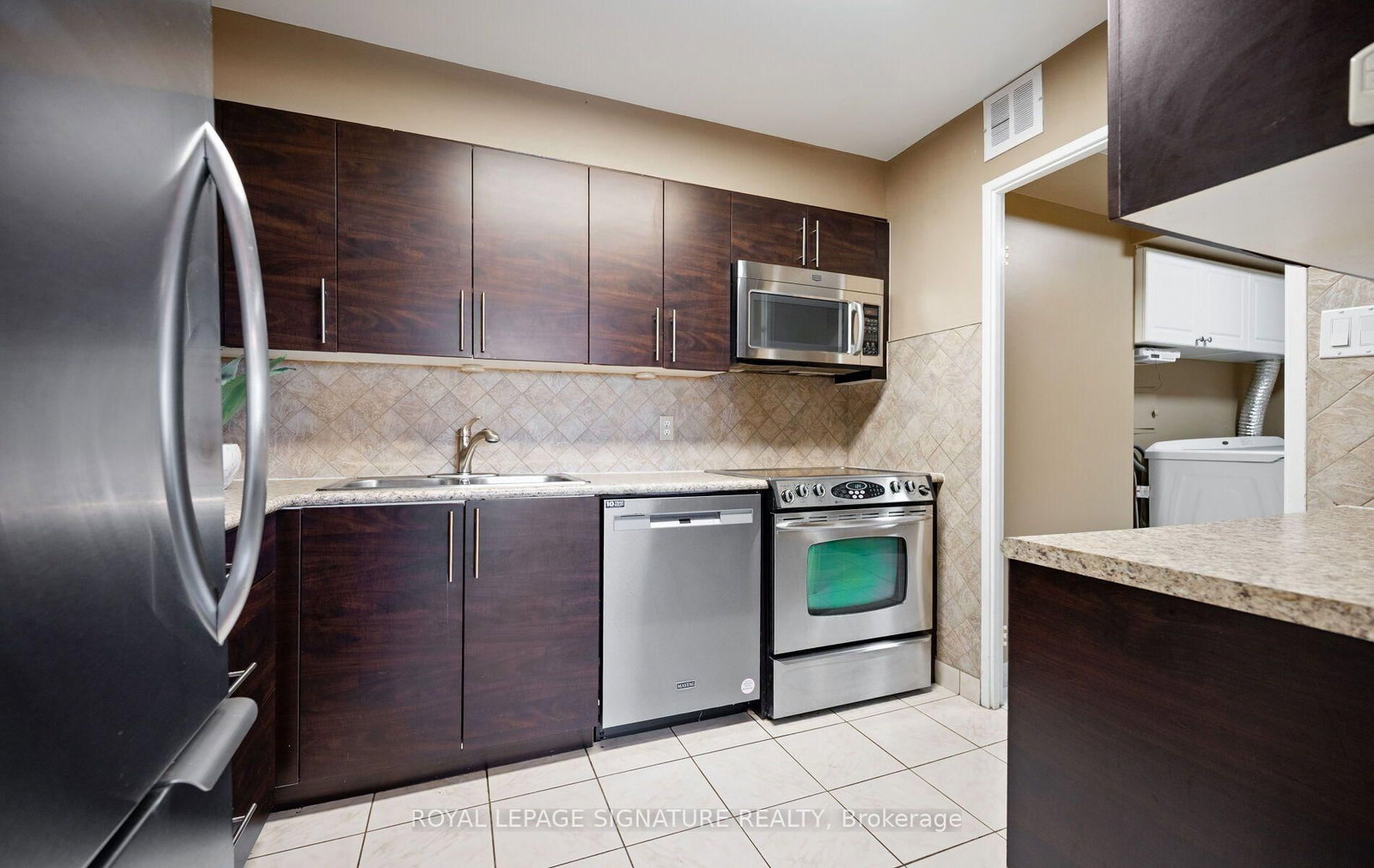 1406-1580 Mississauga Valley Blvd, Mississauga, view 19