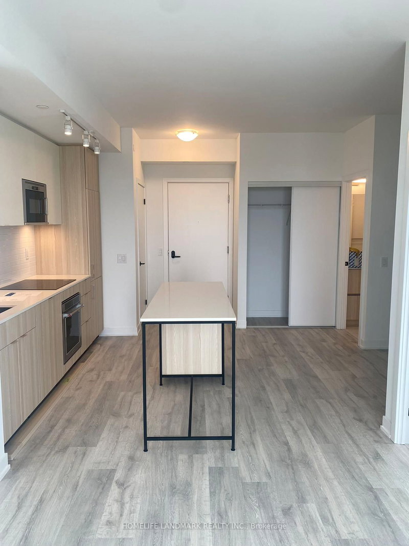 220 Missinnihe Way photo 2
