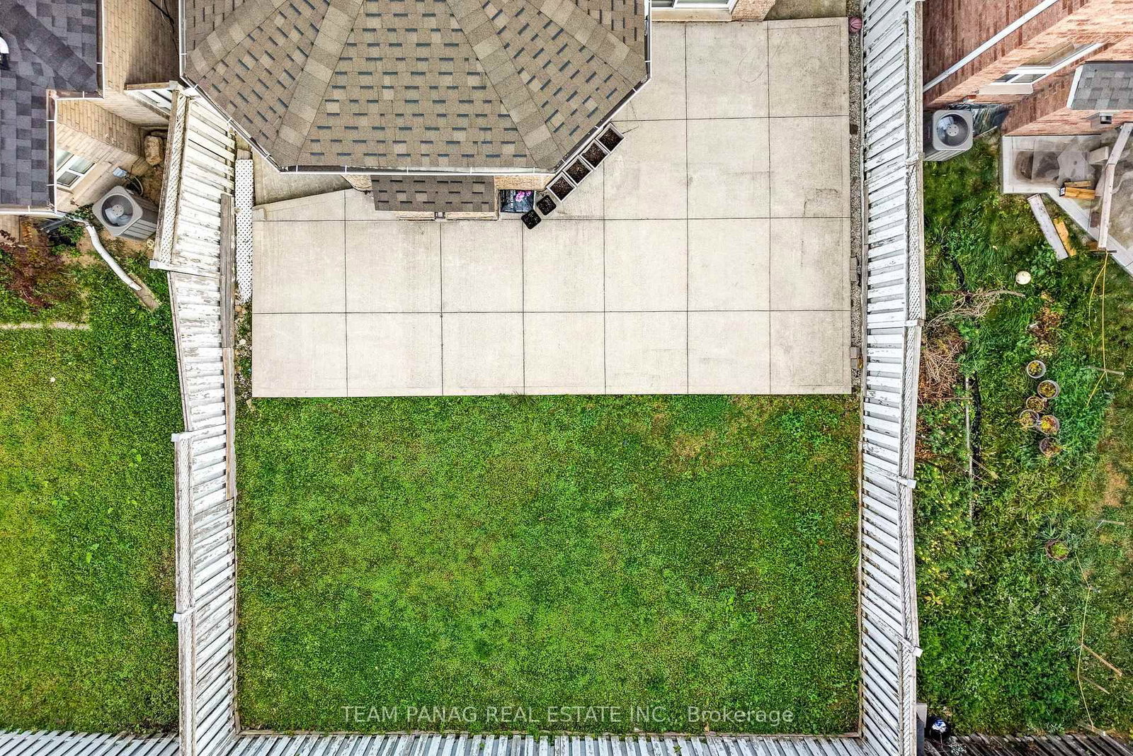 22 Bellflower Lane • Brampton, ON photo 47