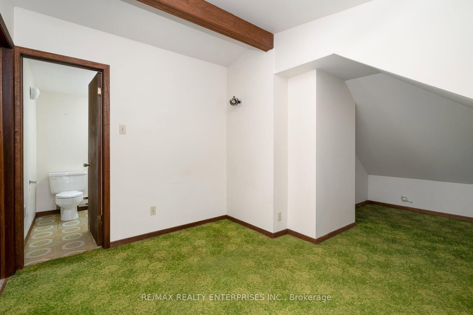 52 Briarwood Avenue • Mississauga, ON photo 21
