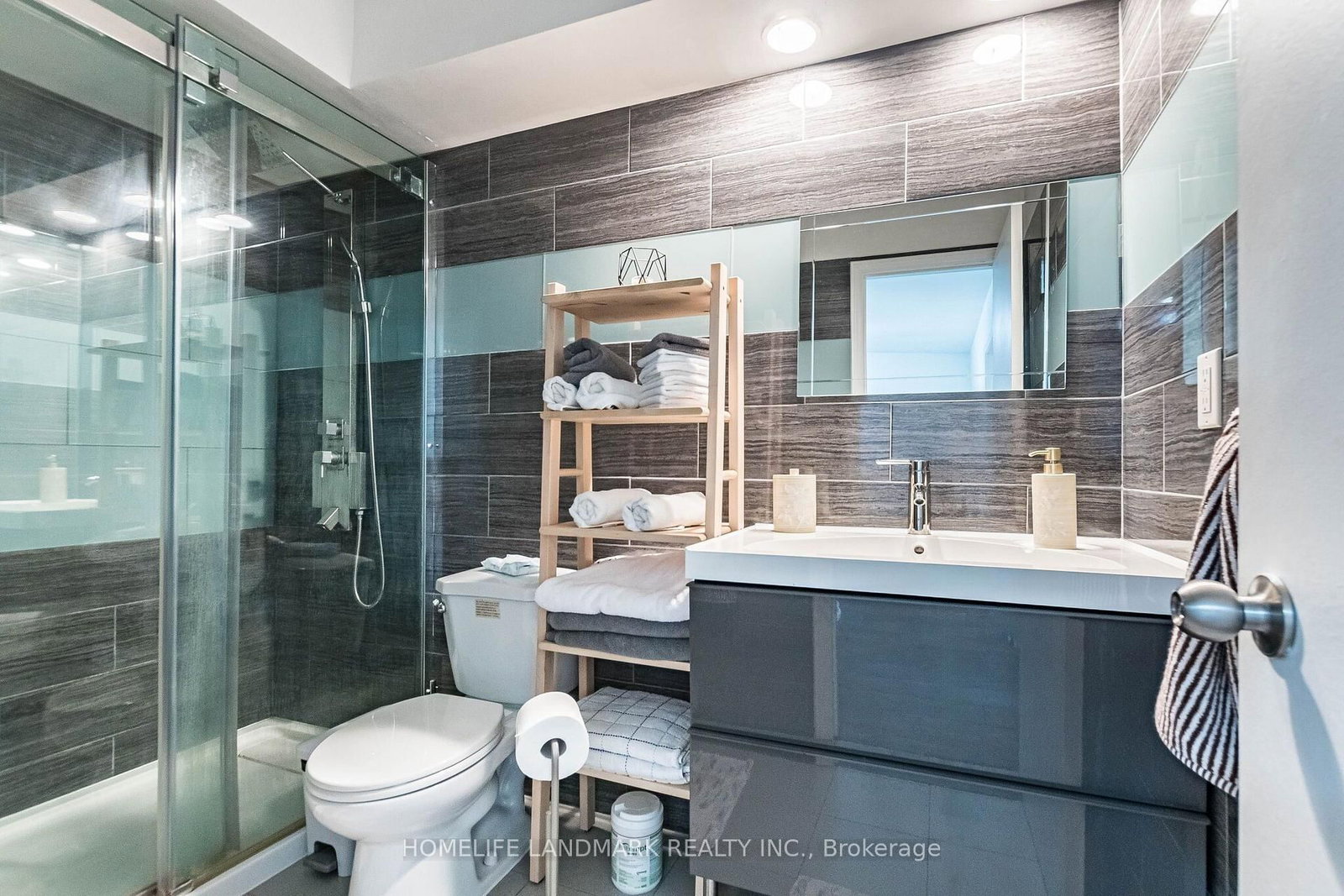 400 Mississauga Valley Boulevard • #160 • Mississauga, ON photo 13