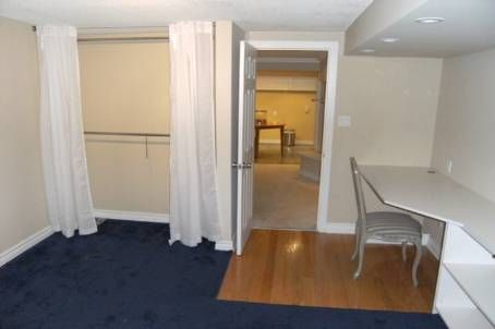 762 Vermouth Ave, Mississauga, L5A3T3 | Image 3