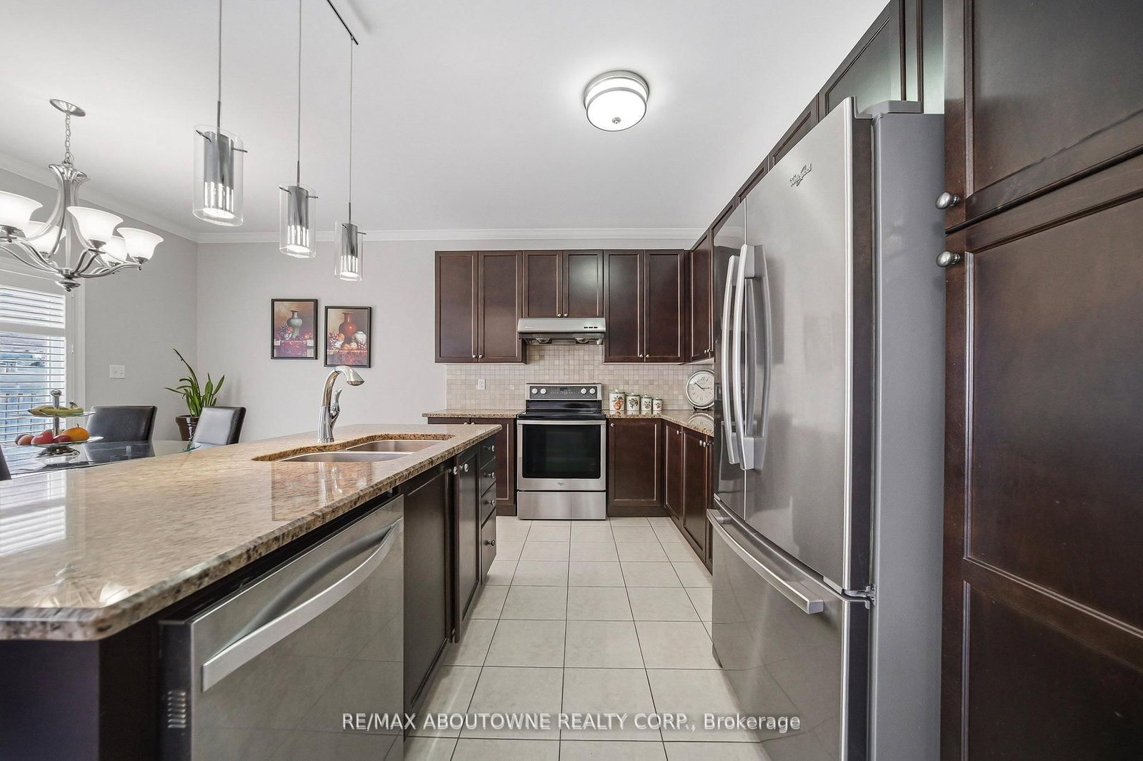884 Stoutt Crescent • Milton, ON photo 14