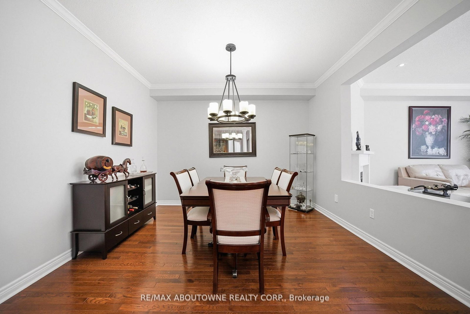 884 Stoutt Crescent • Milton, ON photo 8