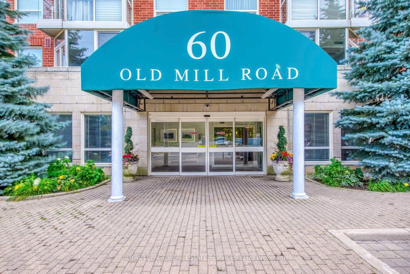 60 Old Mill Rd photo 3