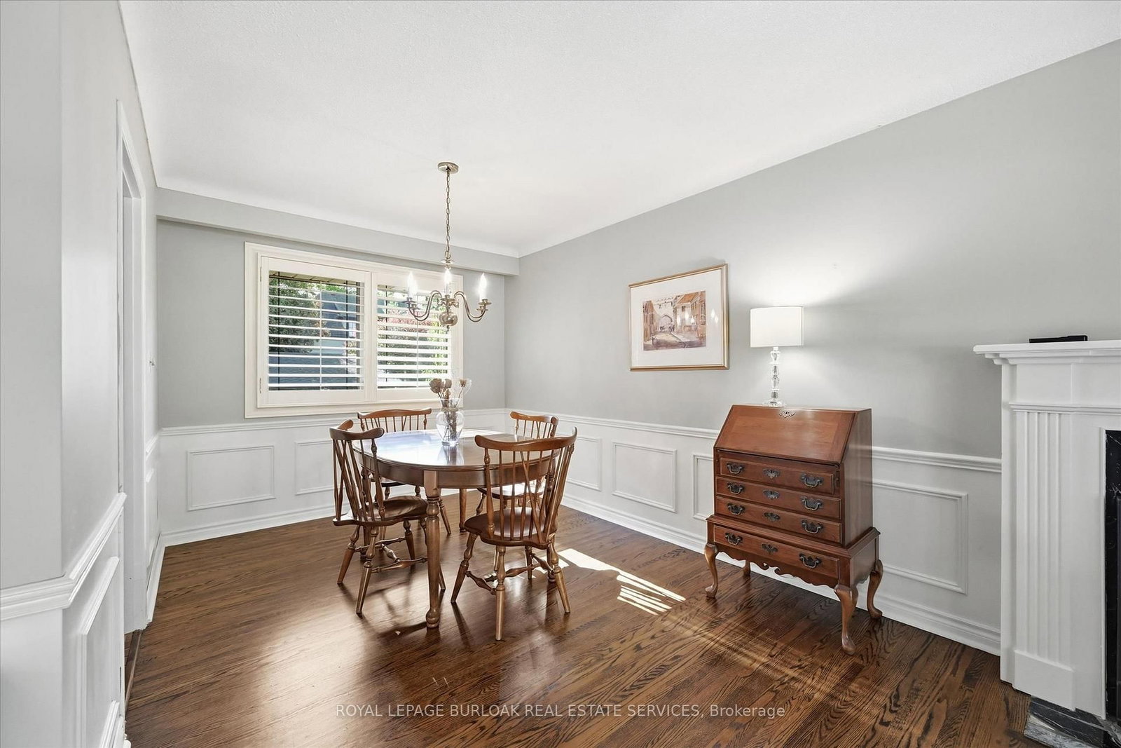 362 Oakwood Drive • Burlington, ON photo 9