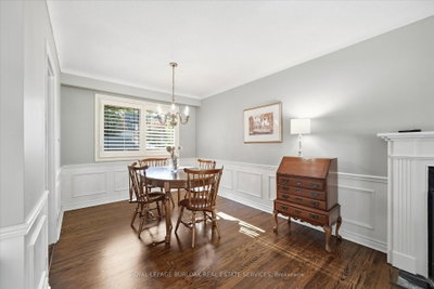362 Oakwood Drive • Burlington, ON photo 9