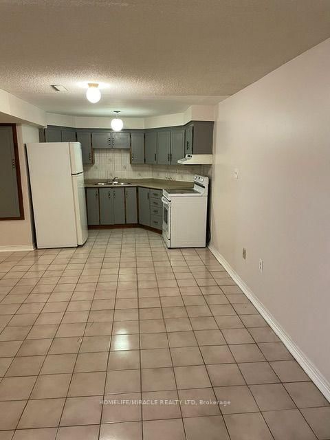5547 River Grove Ave photo 3