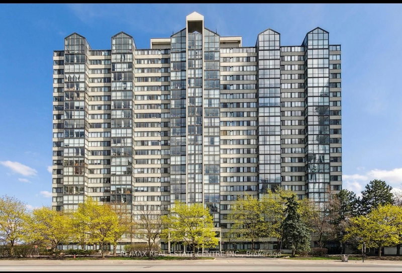 350 Webb Dr photo 1