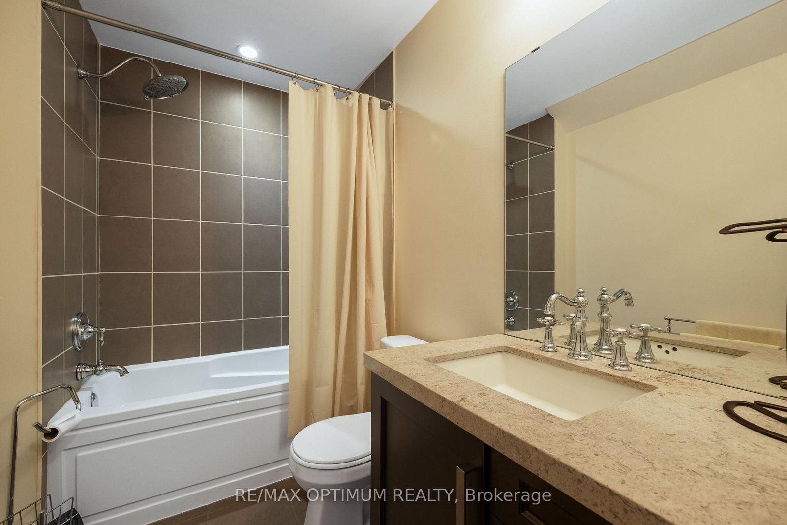 60 Adamsville Road • Brampton, ON photo 46