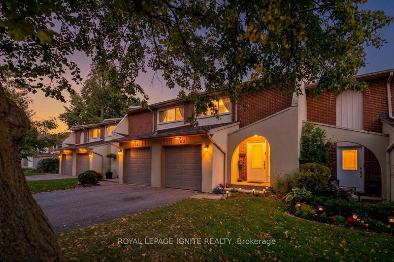 1180 Mississauga Valley Blvd photo 1